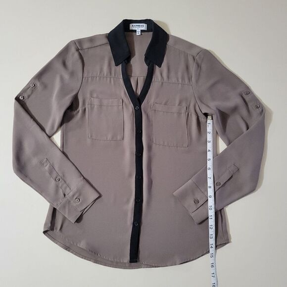 Express Portofino Taupe Button Down Blouse Black Trim - Picture 7 of 14